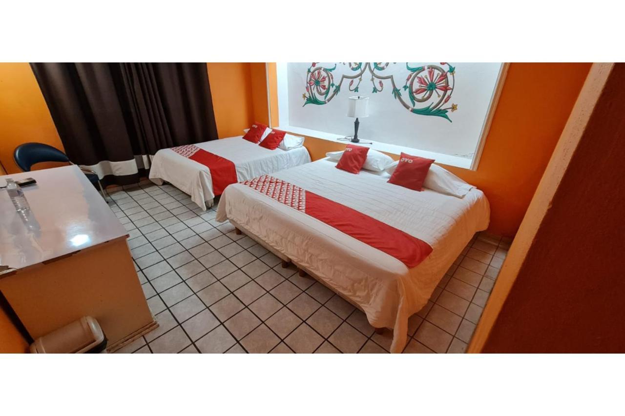 Oyo Hotel Casino Del Valle, Matehuala Ngoại thất bức ảnh