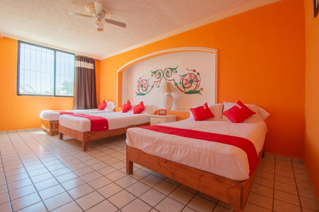 Oyo Hotel Casino Del Valle, Matehuala Ngoại thất bức ảnh