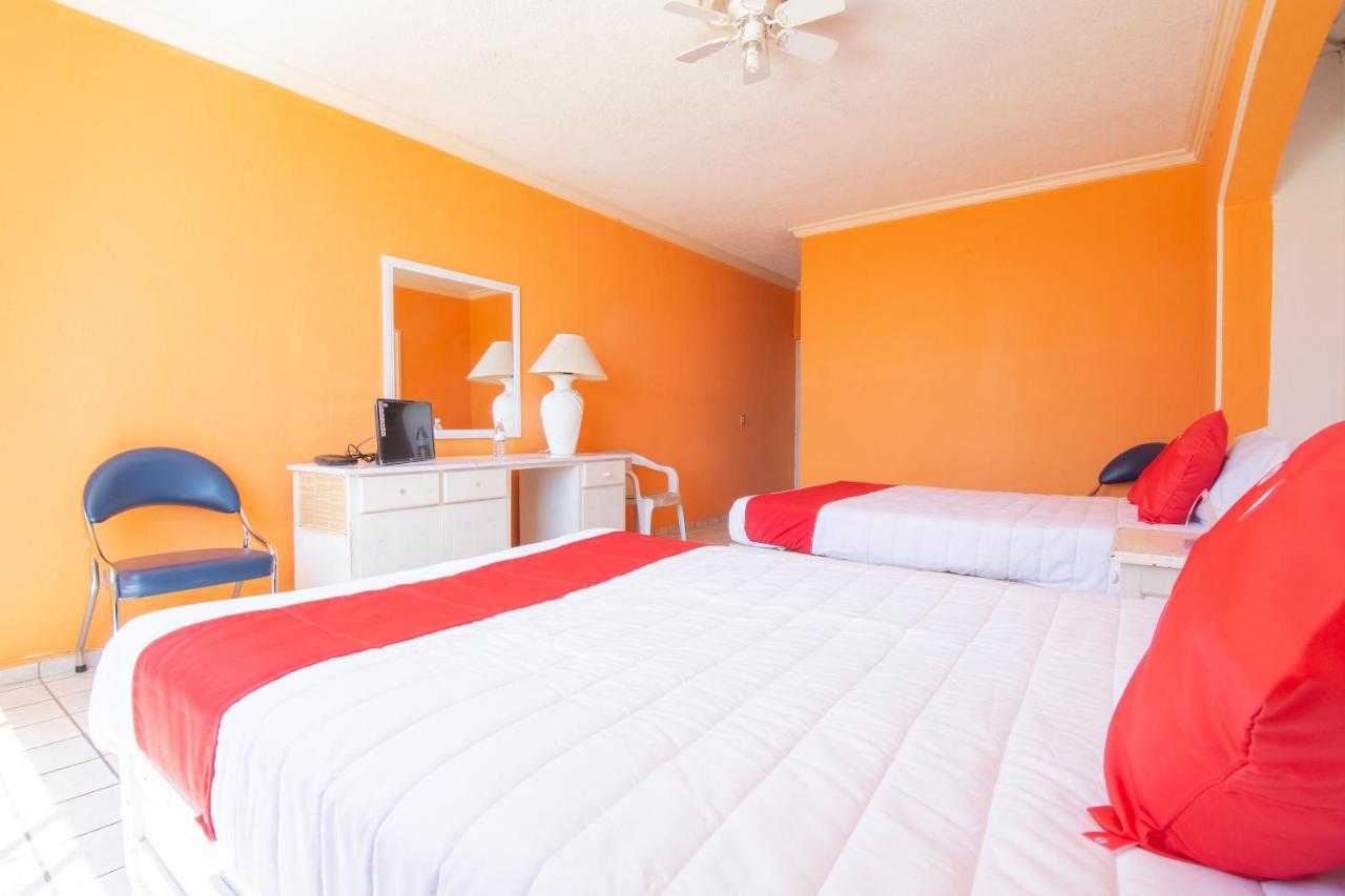 Oyo Hotel Casino Del Valle, Matehuala Ngoại thất bức ảnh