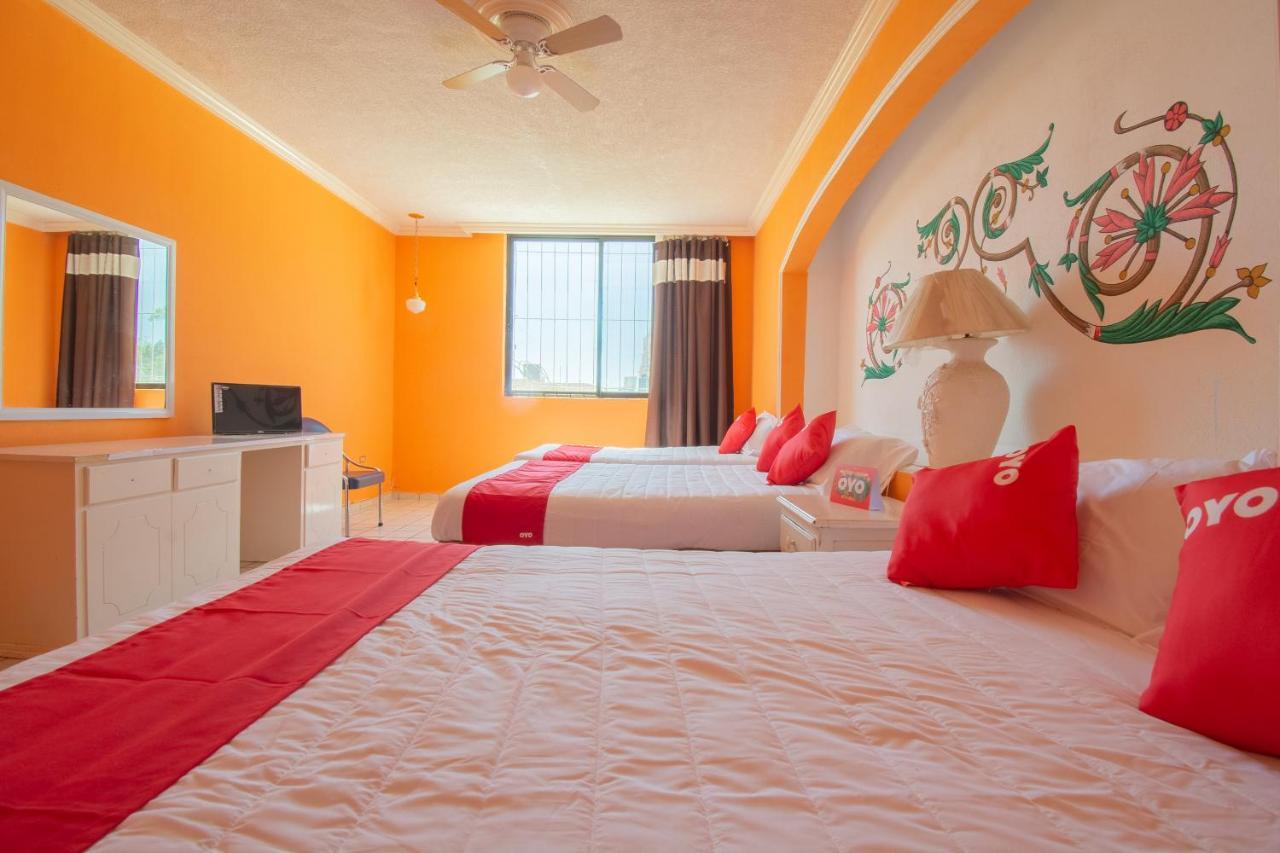 Oyo Hotel Casino Del Valle, Matehuala Ngoại thất bức ảnh